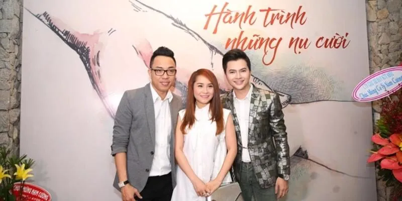 tai-tro-hop-bao-ra-mat-album-moi